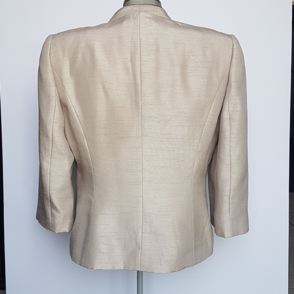 Jacques Vert 3/4 Sleeve Beige Jacket w/ Black Trim - Picture 2 of 6